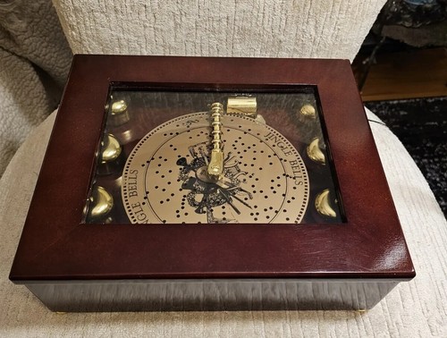 Mr Christmas Musical Bell Symphonium Wood Music Box 16 Discs