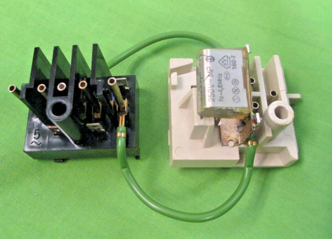 DISPENSER FUNDAMENTAL TOO社製　2001 DISPENSER FUNDAMENTAL TOO社製 2001
