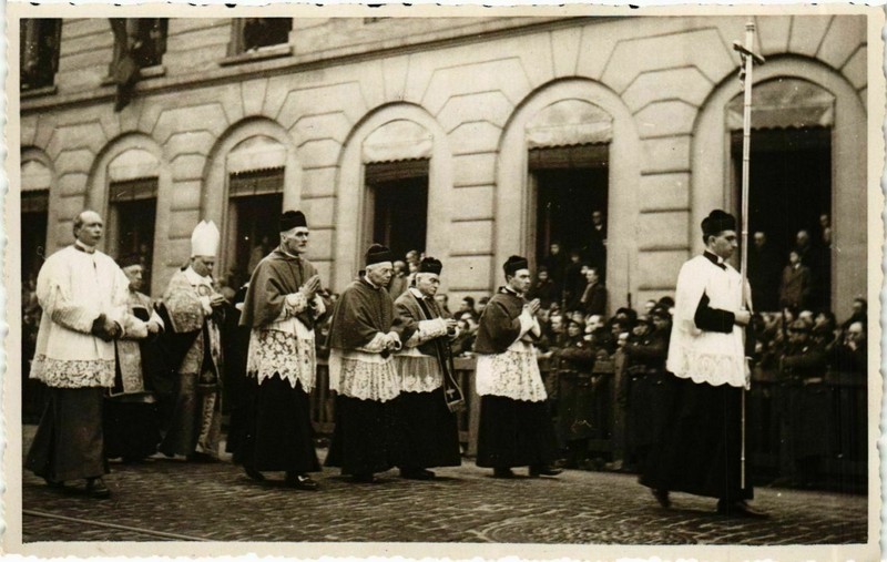 Cpa Ak Begrafenis Belgian Royalty (844899)