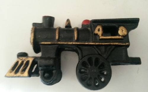 Vintage Cast Iron Train Set Engine Coal Tender Pullman & Caboose