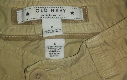 Old Navy Women's Shorts Khaki Mid Rise Size 6