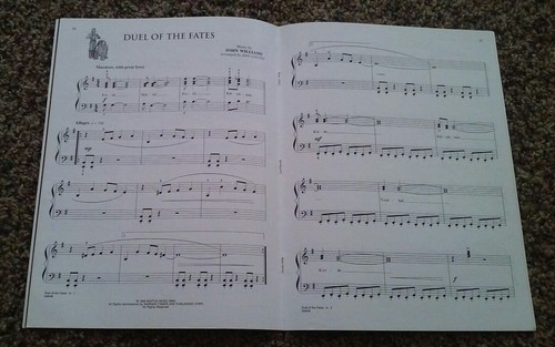 Star Wars Episode II Attack of the Clones easy piano book