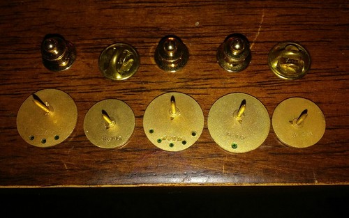 Melaleuca Award Lapel Pin 10k Gold filled Green Gem Pinback