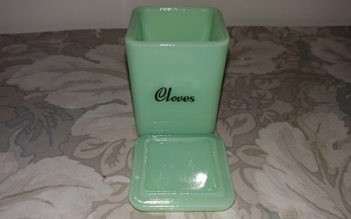 1990's  Pristine Green Jadeite Spice Box Jar w/ Lid / Cloves