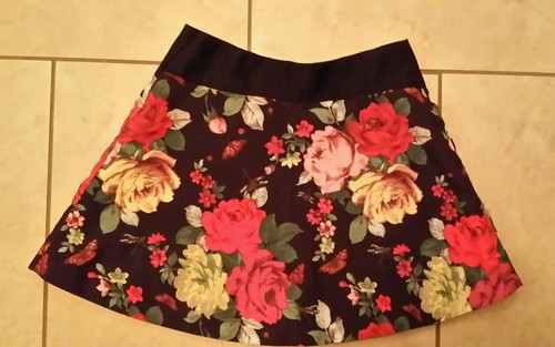 TED BAKER Girls  Black Floral Botanical  Skirt Size 7 Holiday Perfection!