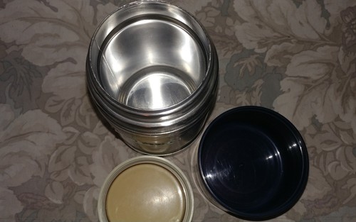 Vtg Western Field/ Montgomery Ward / 14 Oz. Stainless Steel Thermos w/ Lid