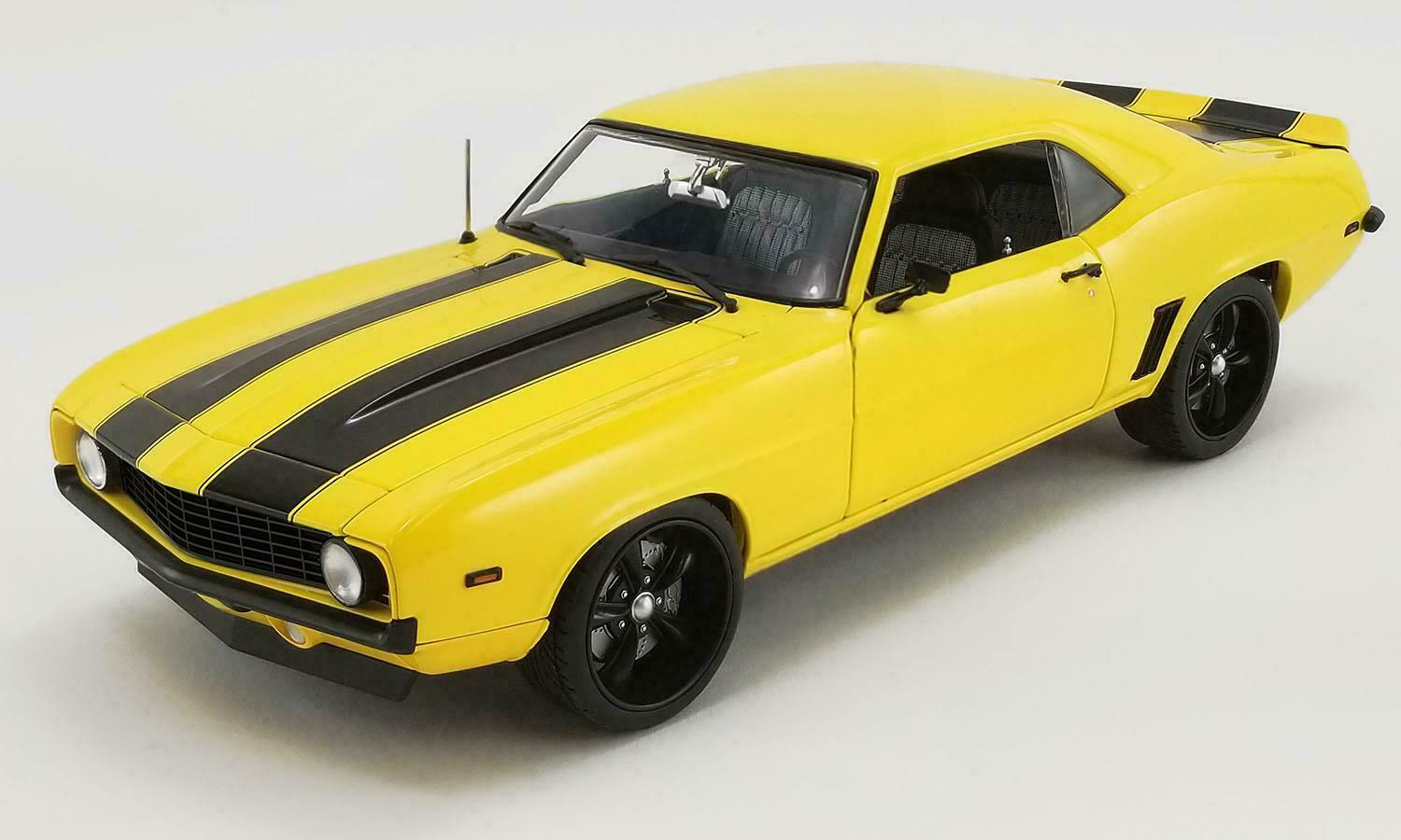 1/18 ACME 1969 Camaro Z28 Street Fighter Chevrolet Yellow