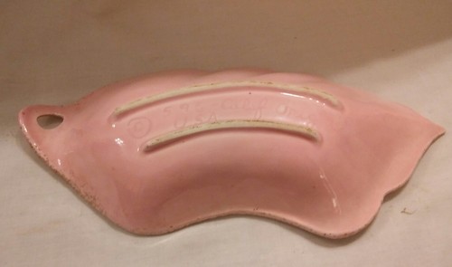 California Pottery - Gilner Leaf  / Bowl / Dish - Rose Pink Gold - MINT