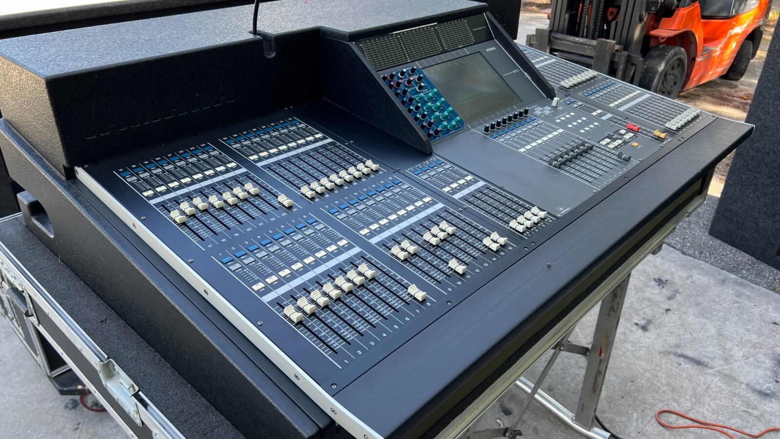 YAMAHA ヤマハ デジタルミキサー M7CL-48 ハードケース(アルモア