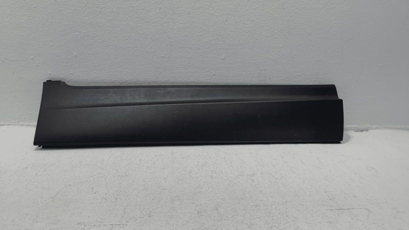 Used 2016-2022 HONDA PILOT REAR RIGHT PASSENGER SIDE DOOR LOWER MOLDING OEM