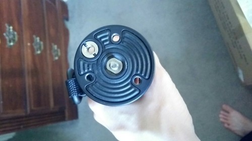 Vanguard AP-284 Monopod with 4 Section Screws and Swivel/Screw Rubber Foot