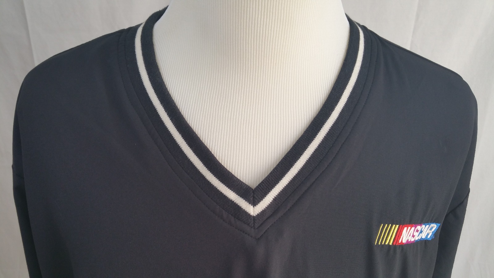 NASCAR Men's Black XL V-Neck Pulloever Jacket/Coat Gear For Sports Flex Action