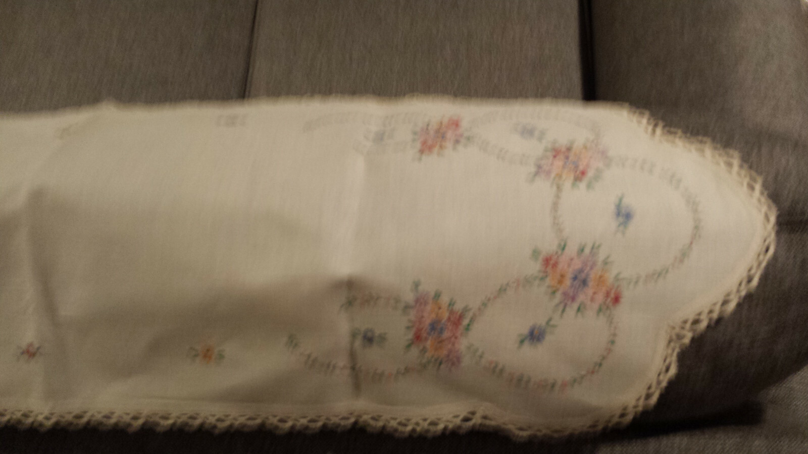 Embroidered circular flowers vintage off white cloth table runner