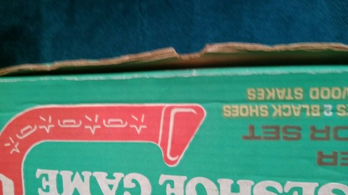 Vintage Globe Ringer Official Rubber Horseshoe Game 4 Player Outdoor Set w/ Box