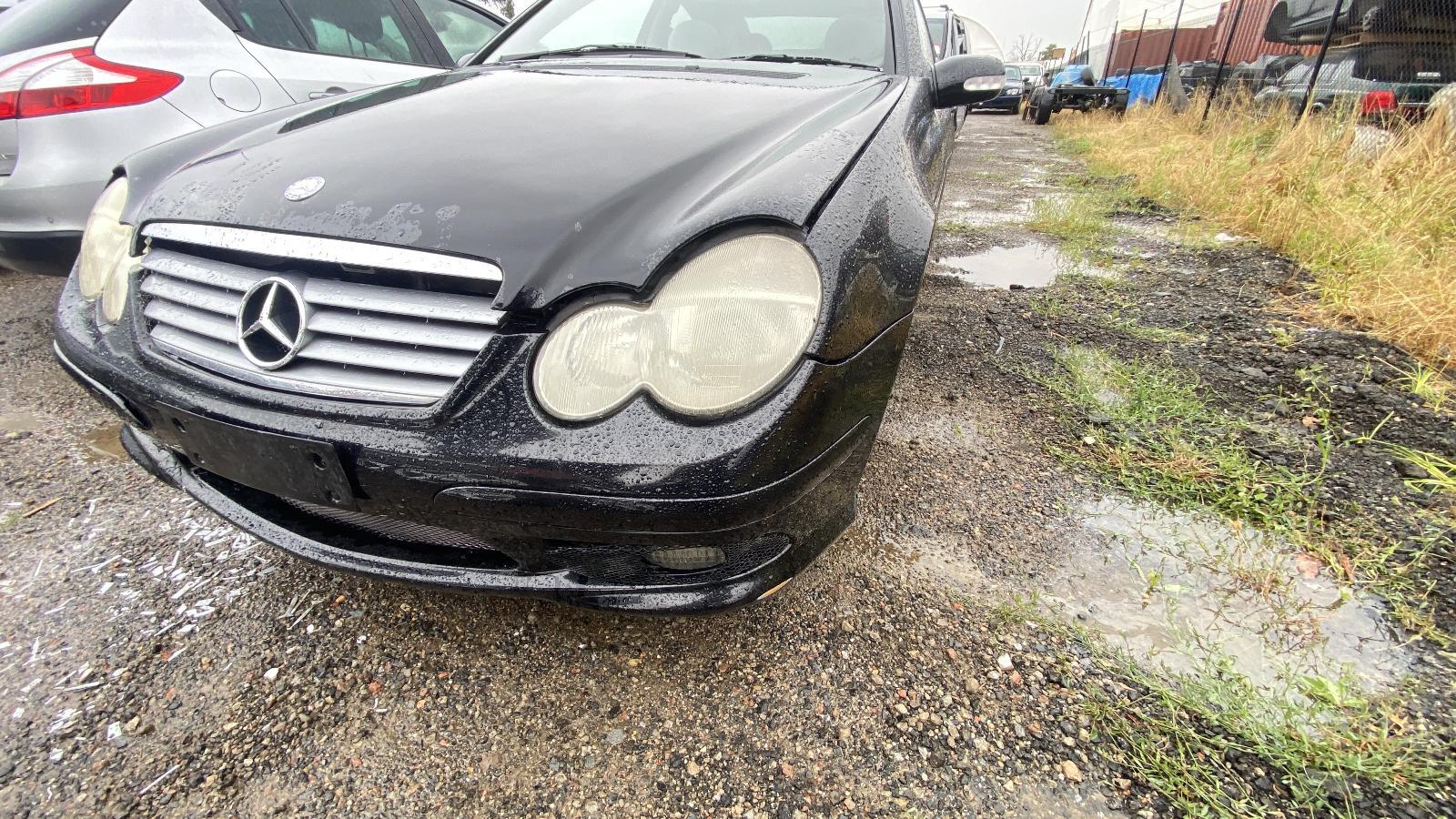 2003 C Class MERCEDES W203ANTENNA MODULE 2038201785 10/00-01/07 image 5
