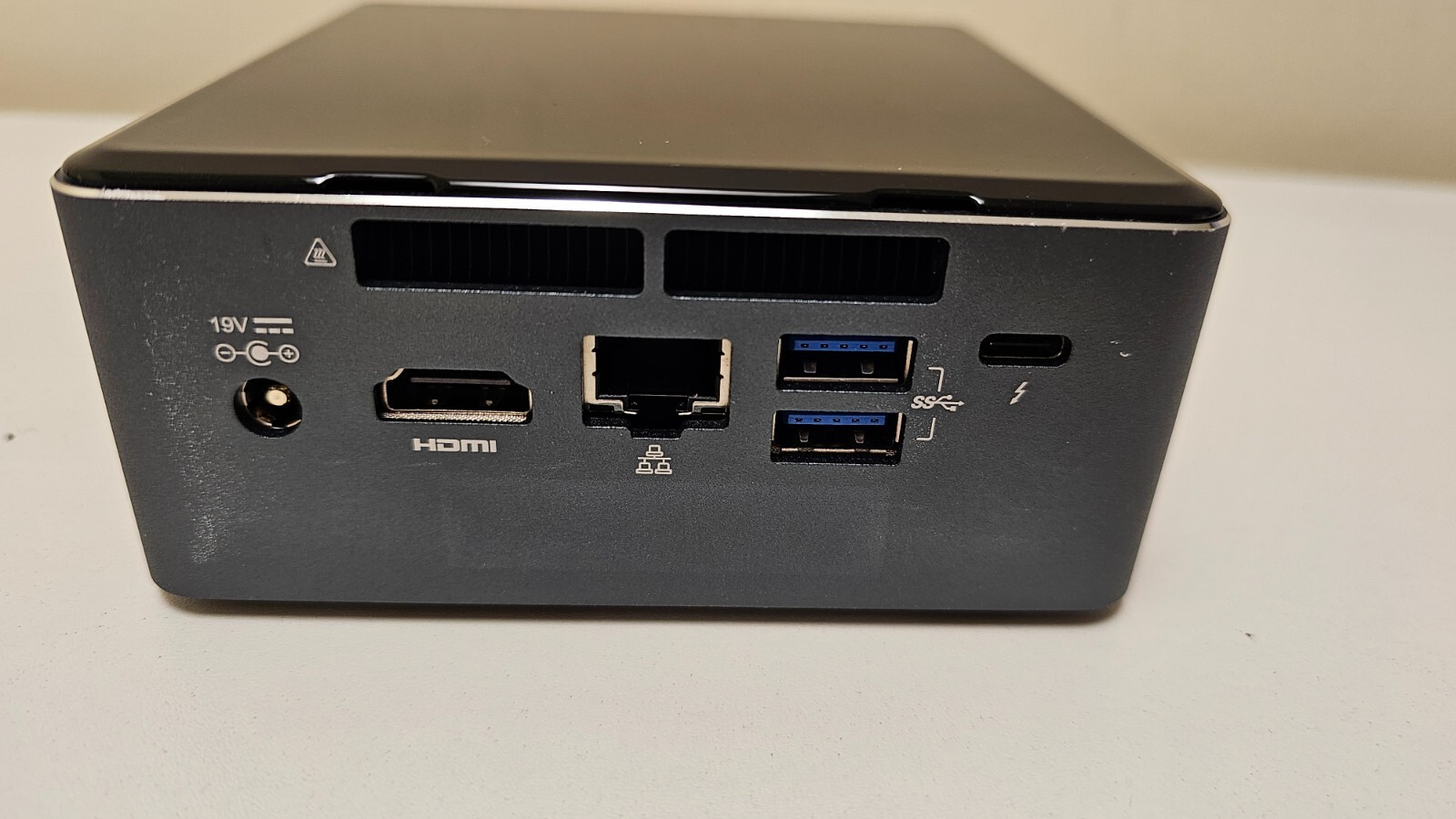 TERRA PC Micro 6000 SILENT | Intel i5-7260U | 8GB RAM | NUC7i5BNH | Win11 Pro