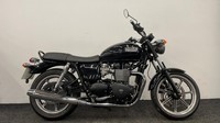 TRIUMPH BONNEVILLE 865 ** MOT NOV 2026 - MID CONTROLS - GRAB HANDLE ** 