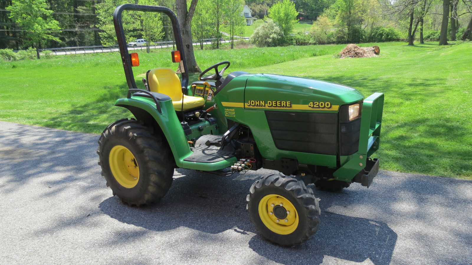 CLEAN 1999 JOHN DEERE 4200 4X4 COMPACT UTILITY TRACTOR 3 CYL DIESEL 26HP 1587 HR