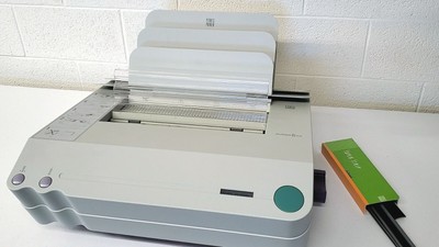 Binders Stitchers Powis Parker Fastback