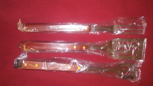 NEW CHAR-BROIL BBQ TOOL SET AND APRON