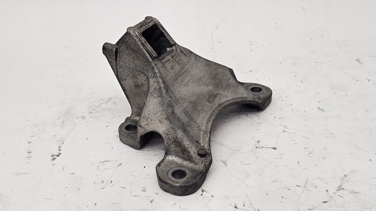 11-17 BMW F25 X3 xDrive35i N55 Engine Support Bracket Mount 2211 6781228-01 OEM