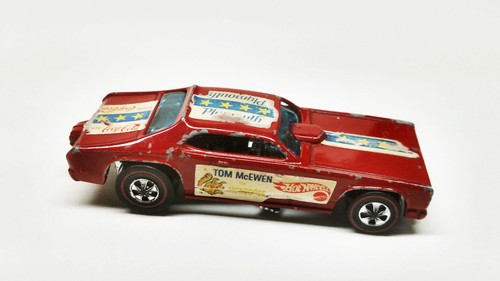 Vintage 2000 (2-Car Box Set) 100% Hot Wheels Clay Smith Cams