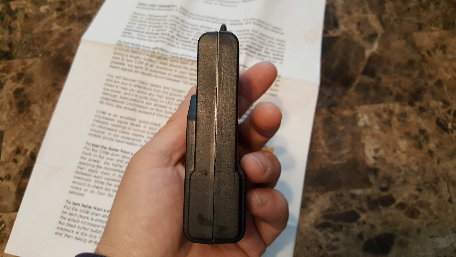 COM environmental microwave monitor. With instructions included.