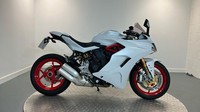 2021 Ducati Supersport S 950 - White (20MY) SPORTS Petrol Manual