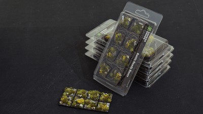 Gamers Grass Battle Ready Bases - Highland - Square 25mm (x8)