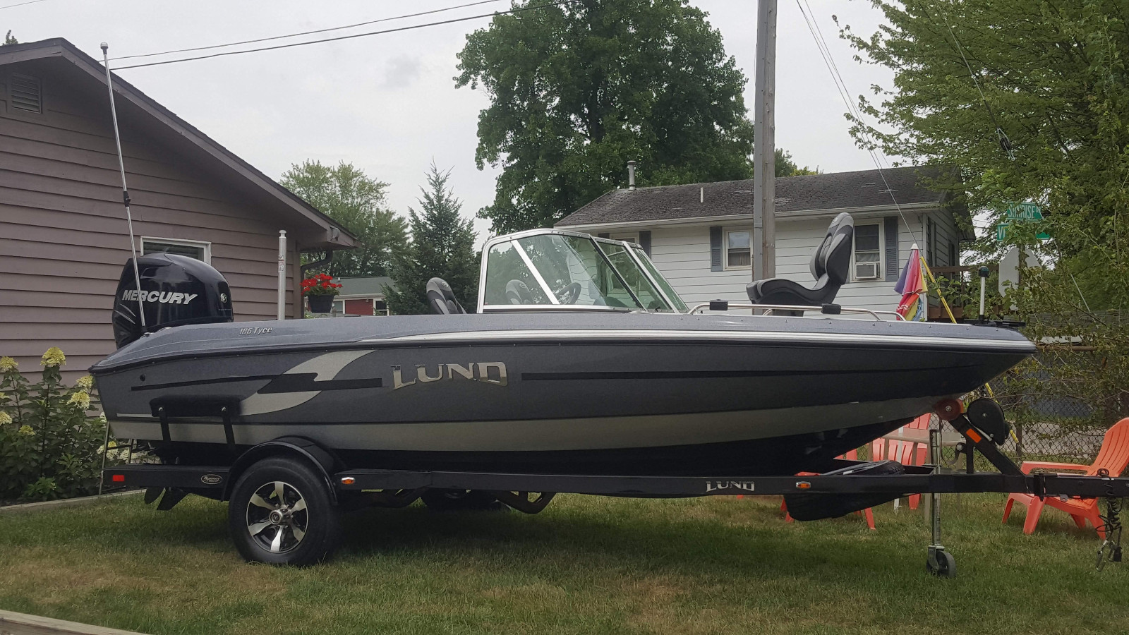 2014 Lund Tyee 186GL Mercury 200 Verado Walleye Bass Fishing Boat Ranger Export