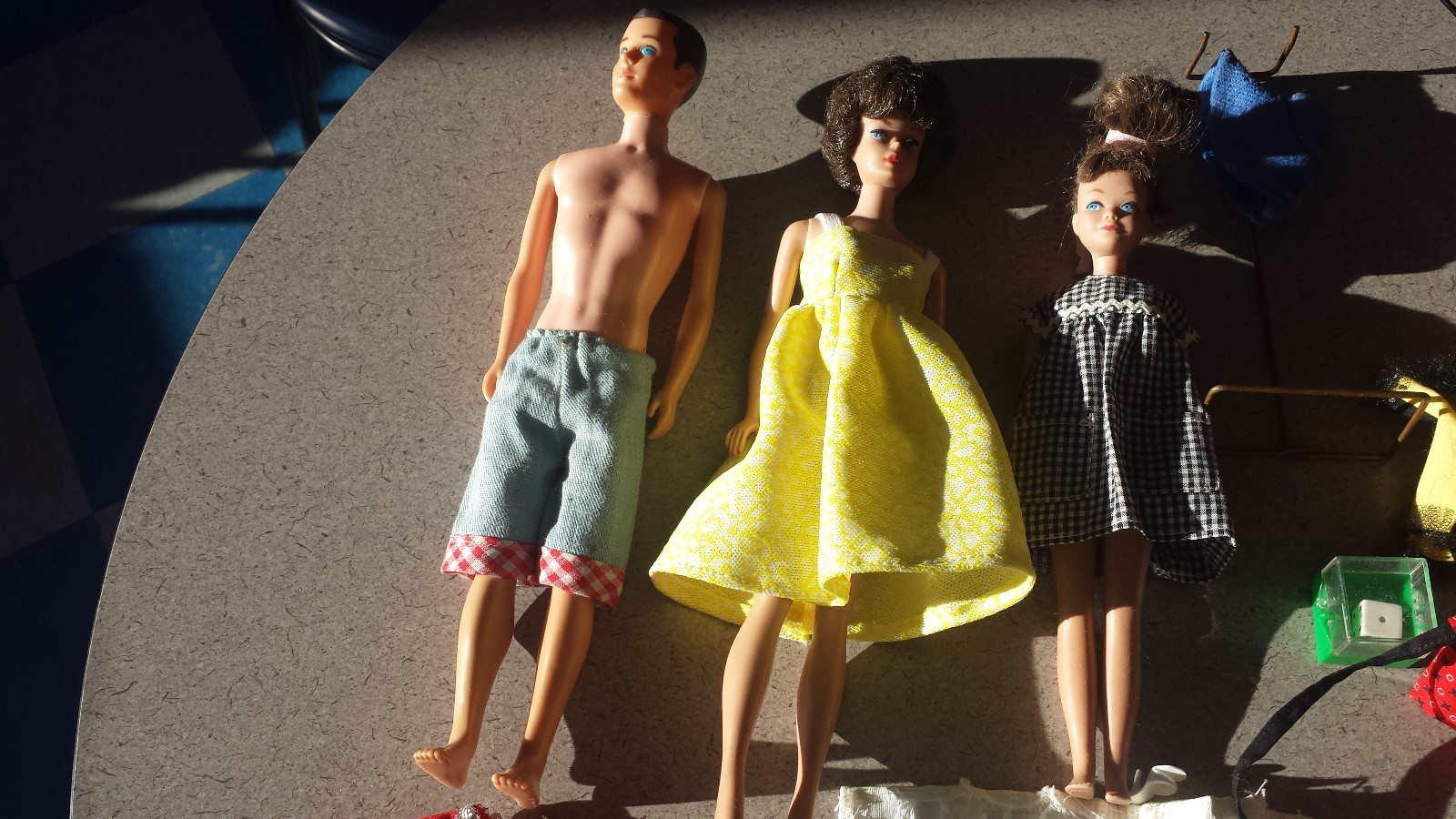 Mattel Barbie 1963 Skipper 1960 Ken Doll Midge 1958 Case Clothes Accessories