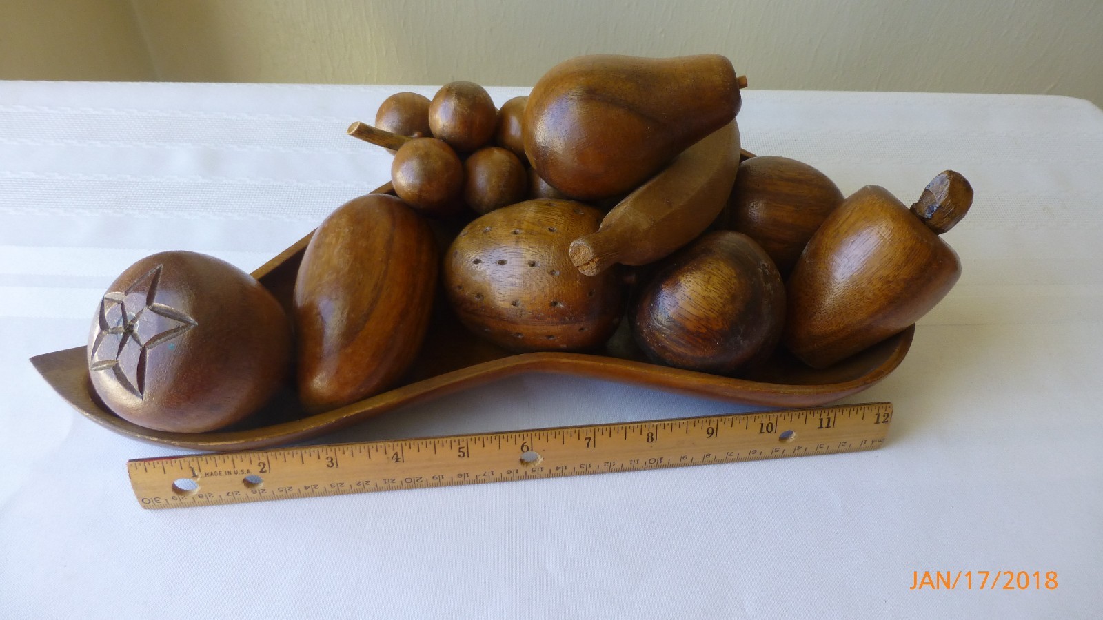 Vintage Leilani Monkey Pod Wood Fruit Tray Hand Crafted Philippines Set of 10