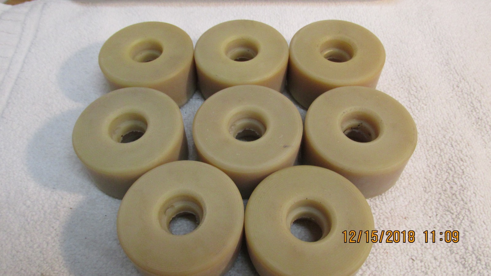 VINTAGE Powell Bones V-IV Roller Skate Wheels Rare 57mm 97a skateboard NOS