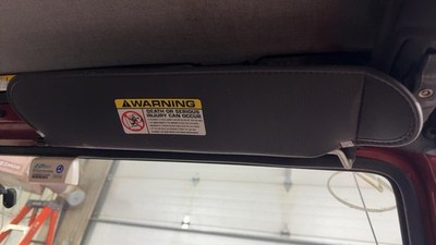 1998 Jeep Wrangler Passenger Side Right Sun Visor Sunshade