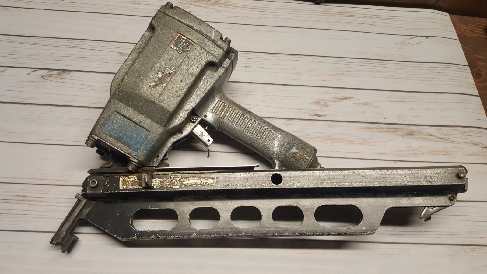 Paslode PowerMaster F350S Pneumatic Framing Nailer - Parts Or Repair