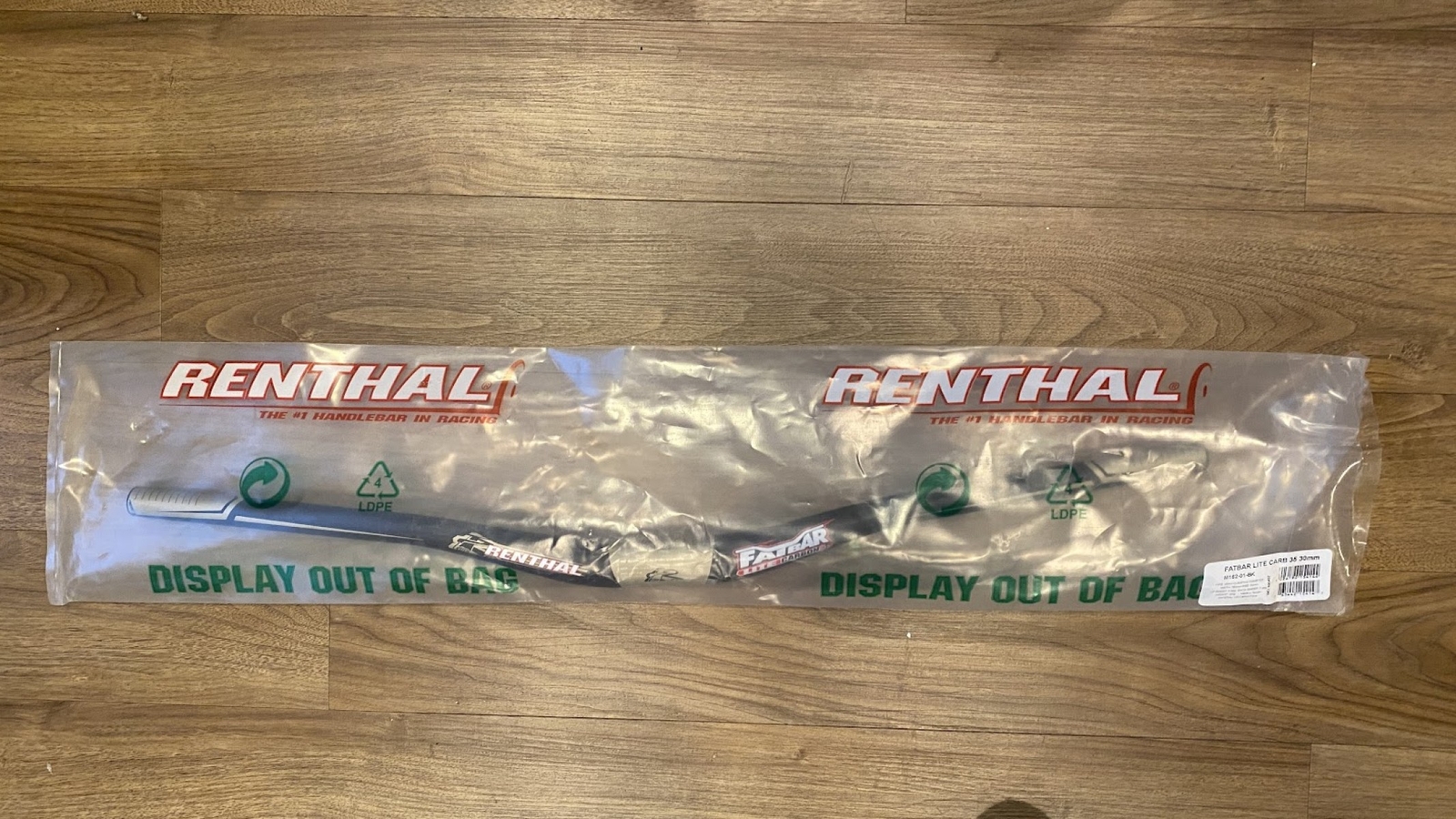 renthal fatbar carbon35 760mm 30mm レンサル Amazon.com: Renthal 760mm Flatbar Lite Carbon 35 Handlebar
