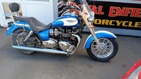 2011 Triumph BONNEVILLE AMERICA 865