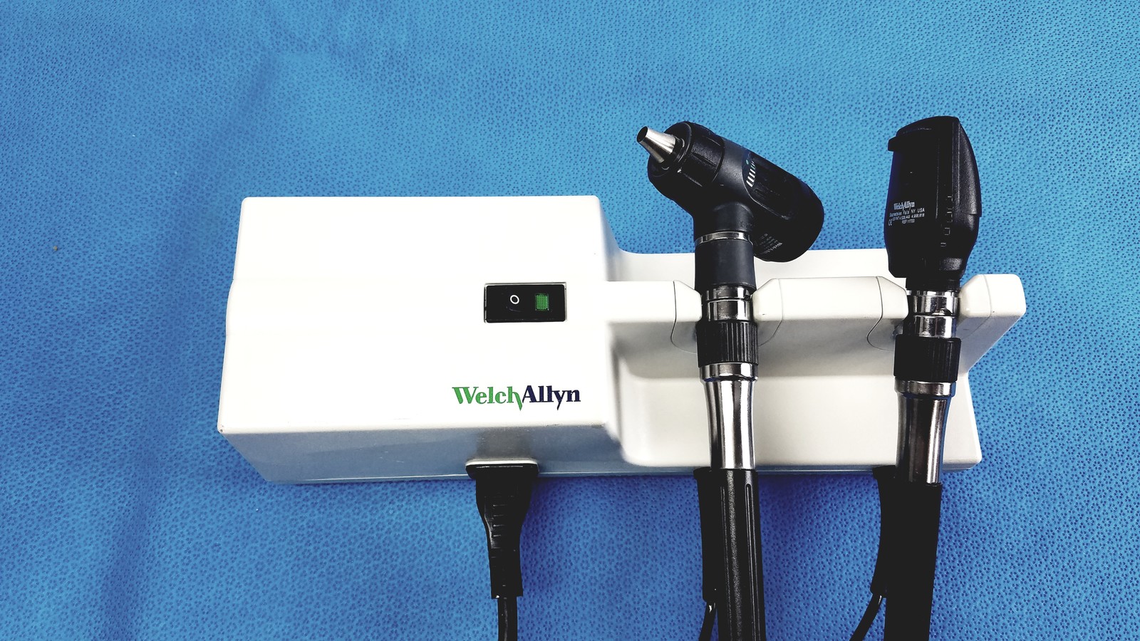 Welch Allyn 767 Series Wall Transformer With Otoscope & Ophthalmoscope Heads