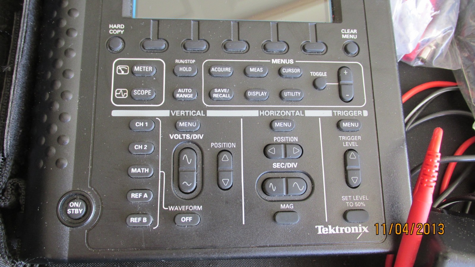 Tektronix THS710 Digital  60 MHZ Oscilloscope, case, charger ,2000 AMP  Probe