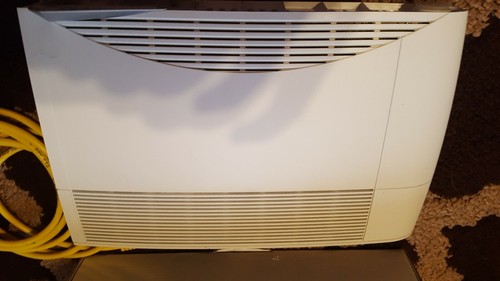 NEW Sprint Airave 2.5 Airvana Access Point RECFEMT02 Cell Phone Signal Booster