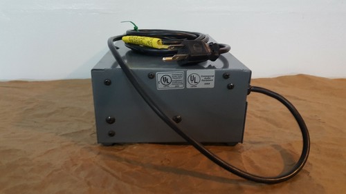 PEAVEY UM10 2-CHANNEL MIXER AMPLIFIER VINTAGE ELECTRONICS OUTSTANDING CONDITION!