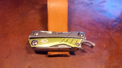 Gerber Dime Mini Multi Tool Pliers Knife Scissors Etc. Green/Grey