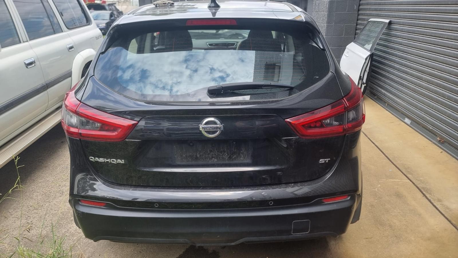 NISSAN QASHQAI J11 12/2013-07/2021OVERFLOW BOTTLE