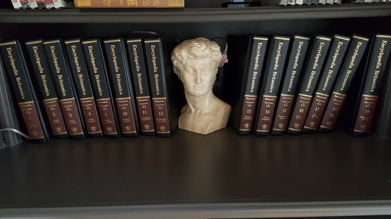 MY FIRST BRITANNICA by Encyclopedia Britannica １巻-１３巻。BOXケース欠品。 My First Britannica: Encyclopedia Britannica: 9781593393724