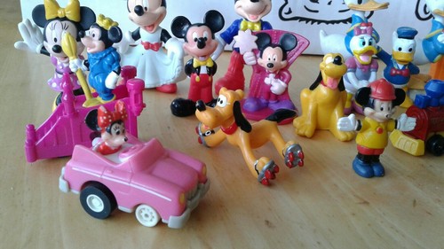 Disney PVC Figurine Lot of 21 Toys MICKEY MINNIE DONALD PLUTO GOOFY more