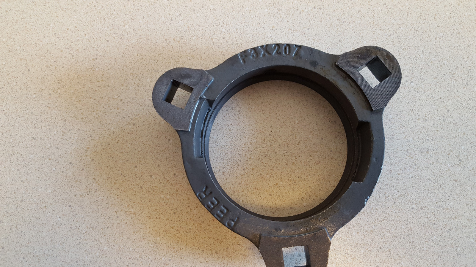 4 Peer F3X - 207 - H - 3 bolt square hole bearing housings NIB