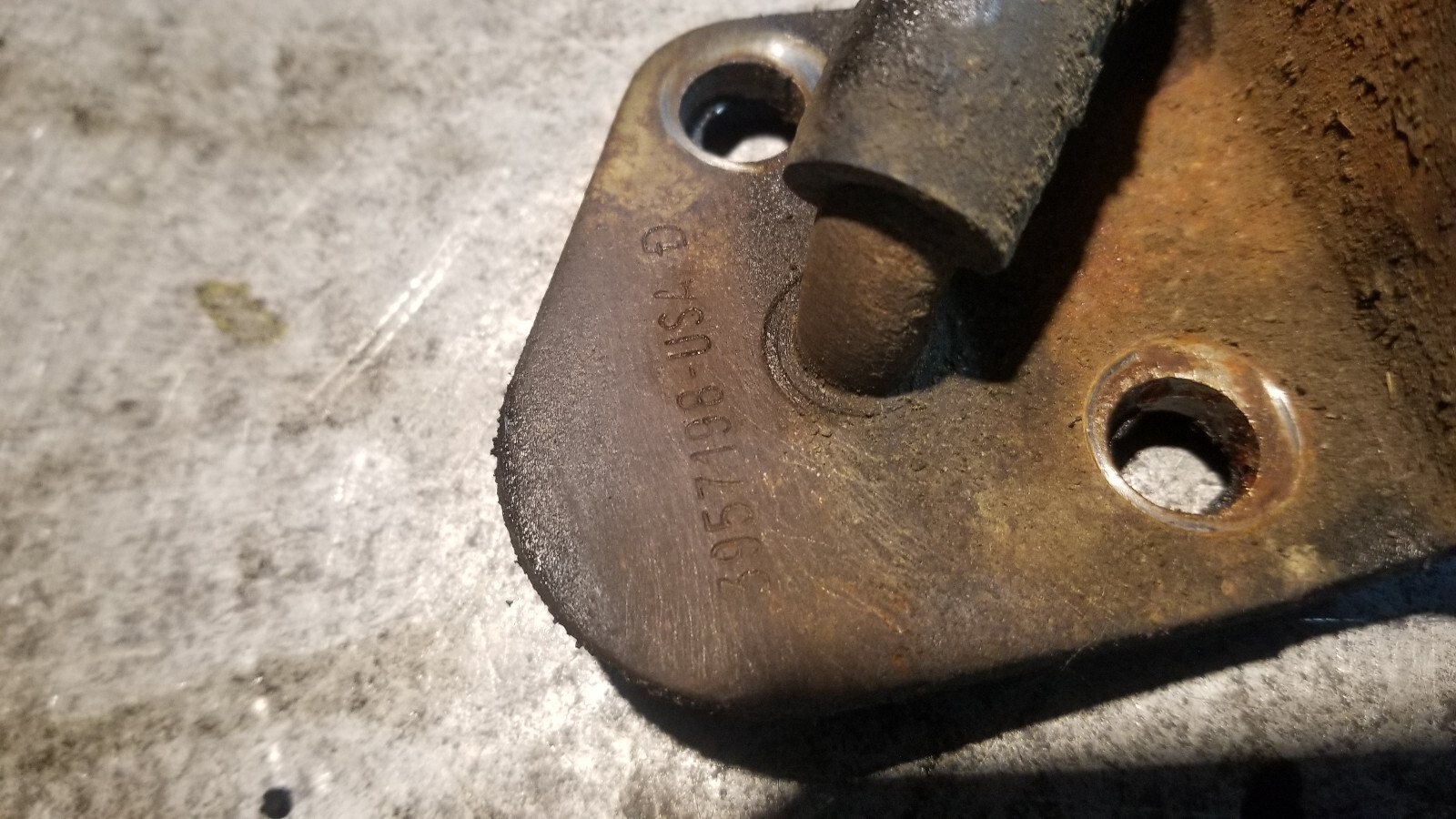 Dodge Ram Cummins 24V 5.9L 5.9 CCV Vent 3975947 53957198 - Picture 4 of 4