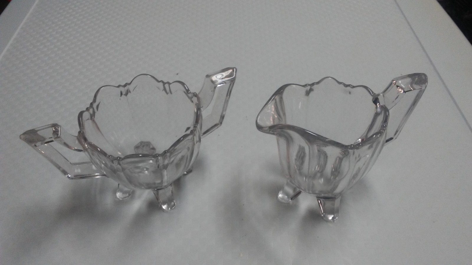 Depression glass Fringed Crystal Cream @ Sugar footed bowls