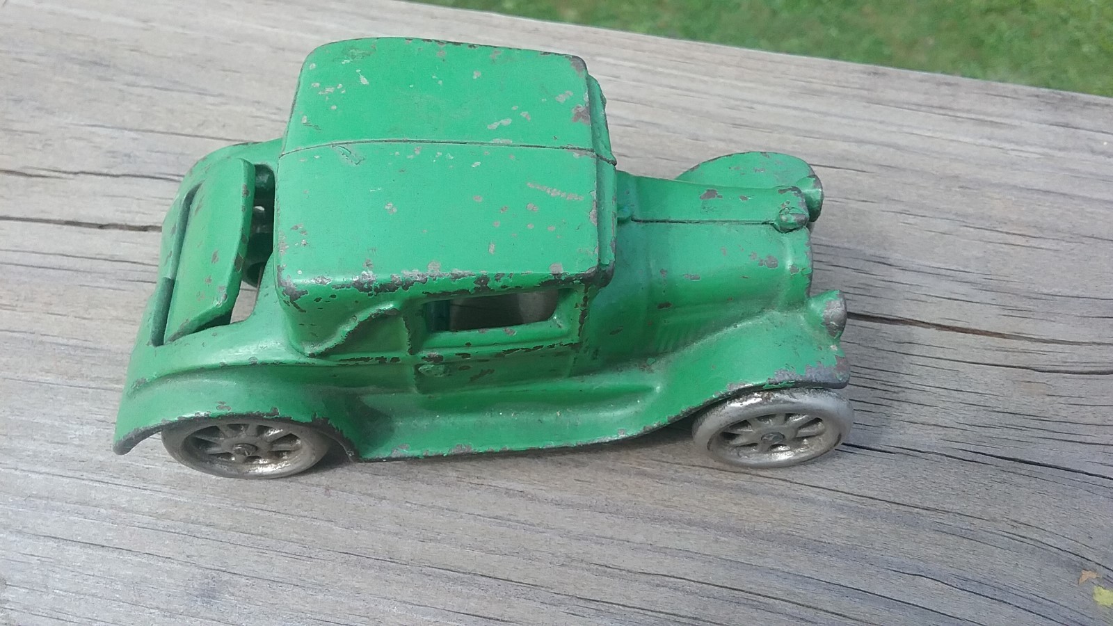 Antique Cast Iron Arcade Green MODEL A FORD with Silver Wheels