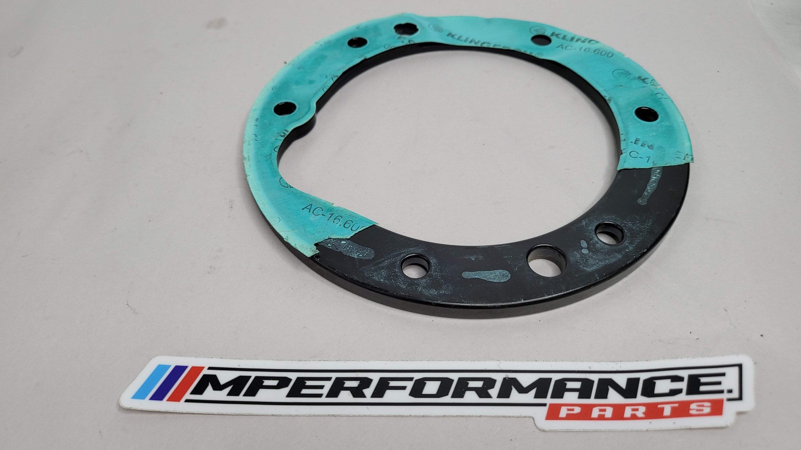 BMW M3 F80 LEFT RIGHT SHOCK MOUNT PLATE SUPPORT SET 2361992